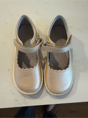 L'Amour Metallic Gold Mary Jane Shoes for Kids